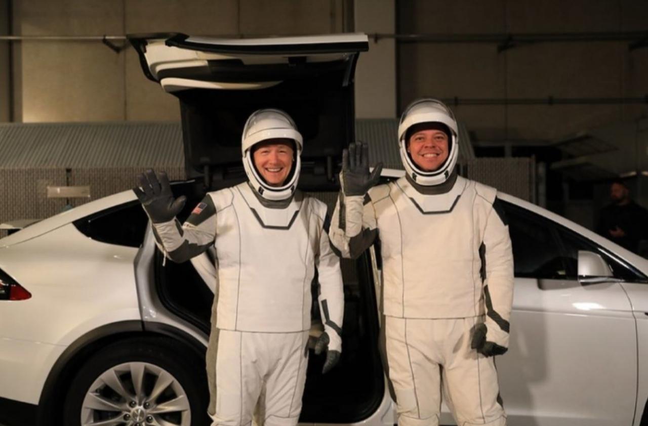 特斯拉Model X将成NASA官方用车:送宇航员到发射台-冯金伟博客园