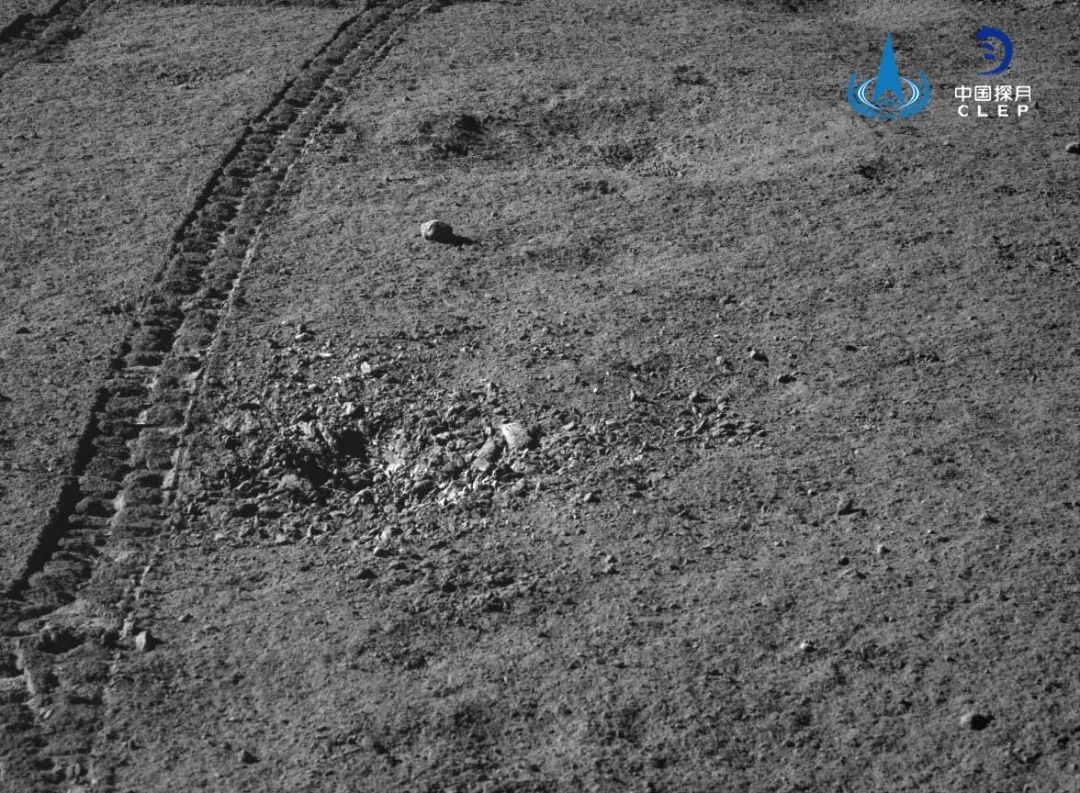 嫦娥四号玉兔二号完成第十五月昼科学探测 进入第十五月夜