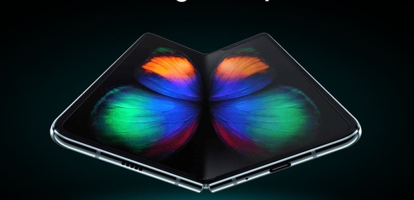 三星Galaxy Fold