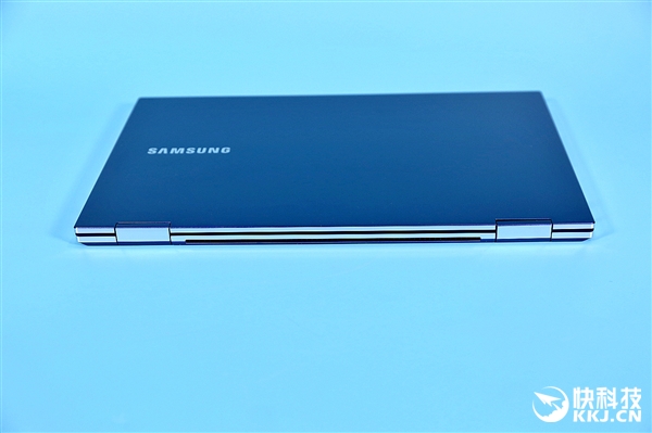 三星首款QLED屏笔记本 Galaxy Book Flex图赏