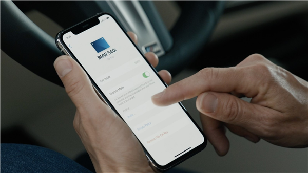 苹果iOS 14支持iPhone手机变身车钥匙：2021款BWM 5系首发
