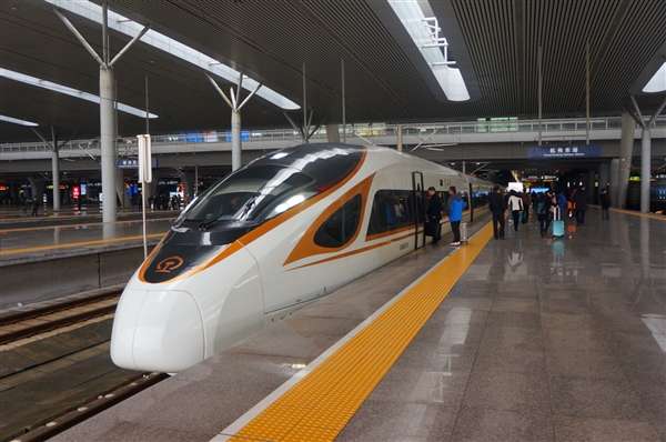 中国铁路科普：火车坐过站怎么办？找他就对了