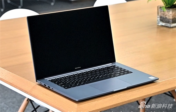 RedmiBook 16新版体验：10nm 10代酷睿搭档MX350独显 性能更香