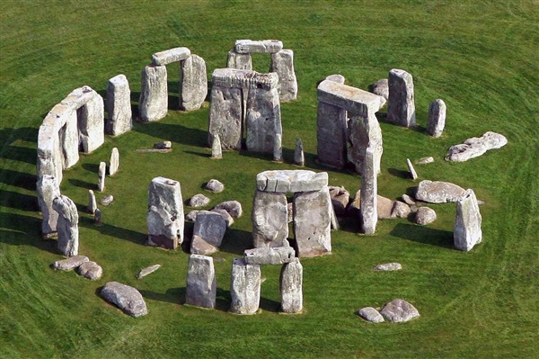 世界十大未解之谜！英国巨石阵石料来源之谜终被揭开
