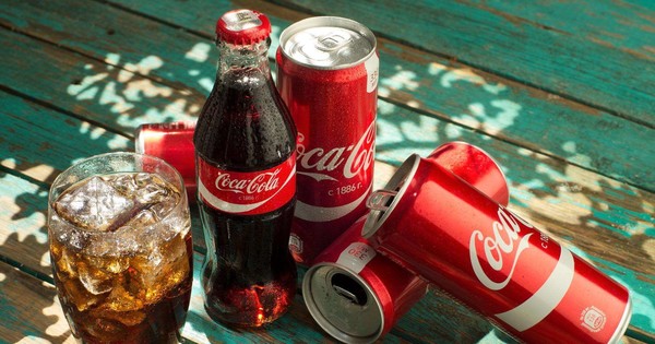 可口可乐将全球裁员4000人 第二季度利润骤降近30%