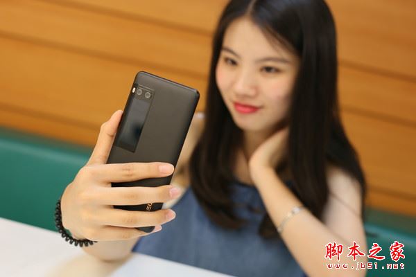 魅族PRO7值得买吗？魅族PRO7/7 Plus优缺点全面深度评测(魅族PRO7评测视频)