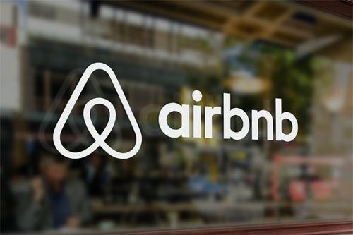 消息称Airbnb计划12月IPO，融资约30亿美元
