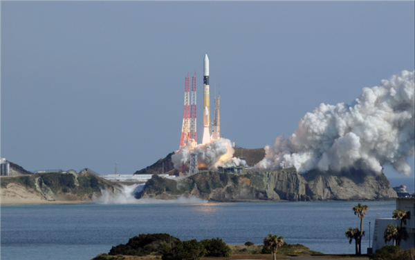 日本成功发射中继军事卫星：带宽达1.8千兆