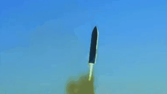 SpaceX星舰着陆时发生爆炸 现场直击：瞬间变成一团大火球