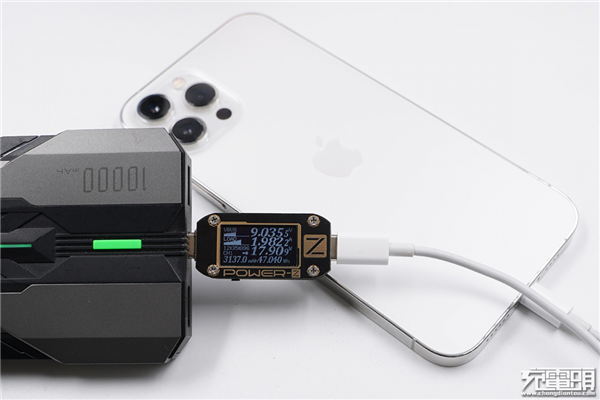 iPhone 12 Pro Max用户必看：我们测了46款10000mAh充电宝
