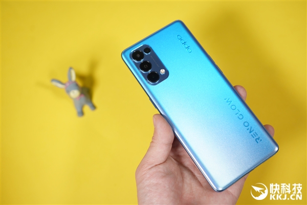 水光四摄+100级美颜！OPPO Reno5 Pro开箱图赏