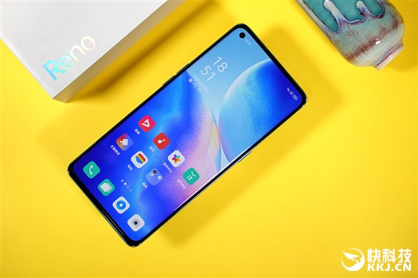 水光四摄+100级美颜！OPPO Reno5 Pro开箱图赏