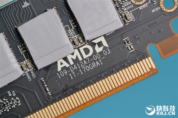 新一代卡皇！AMD RX 6900 XT拆解图赏