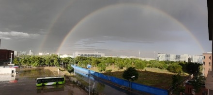 太美了！北京天空现迷人双彩虹：网友纷纷晒实拍图