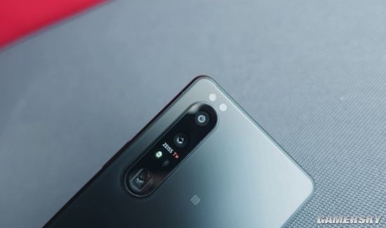 唯一4K 120Hz骁龙888旗舰 索尼Xperia1 III评测：媲美微单？