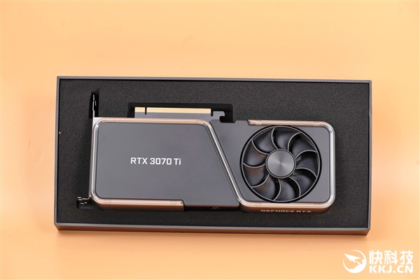 NVIDIA RTX 3070 Ti图赏：熟悉的外观 更亲民的价格