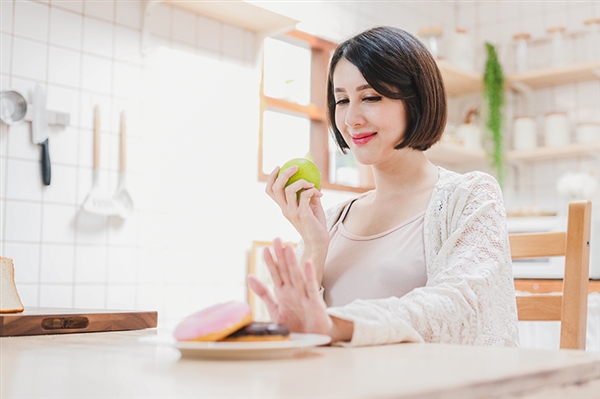 透明餐厅上线：外卖制作过程全程直播