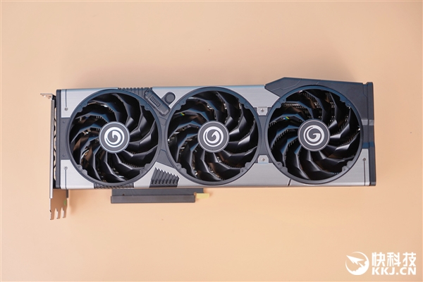 光追利器！影驰GeForce RTX 3070 Ti黑将OC图赏