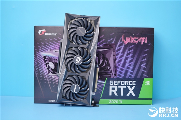 屏幕可翻转！七彩虹iGame RTX 3070 Tio Vulcan OC显卡图赏