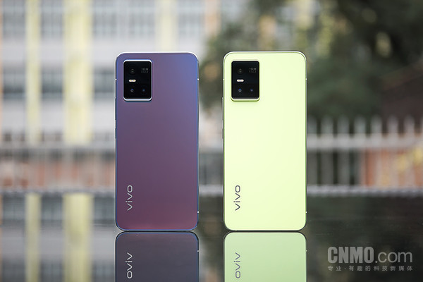 双柔光加持的vivo S10系列选哪款？中杯和大杯都能打！