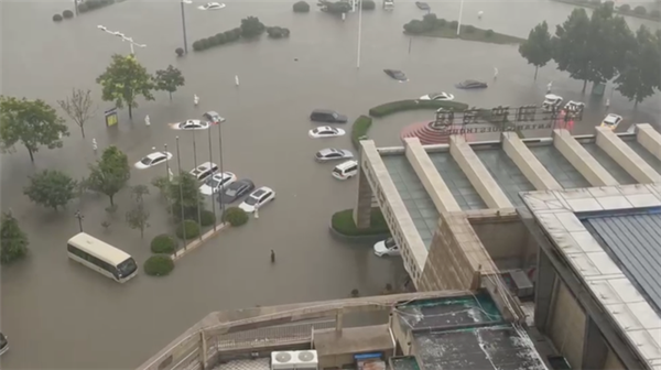 鹤壁降水量已超过郑州：累计平均降水量569.4毫米 特大暴雨还在继续