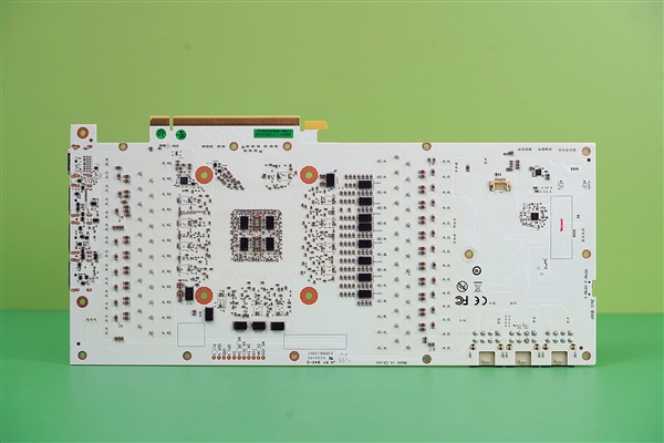 纯白猛汉！影驰RTX 3080 Ti HOF EXTREME显卡拆解图赏