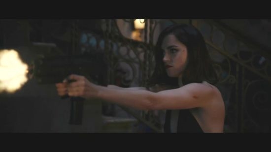 《007：无暇赴死》发布新特辑 绝美邦女郎武力值拉满