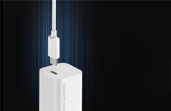 欧盟正式提交统一USB-C充电接口议案：苹果首当其冲