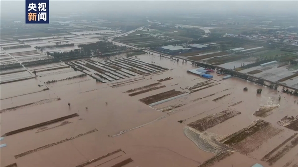 实拍山西乌马河洪水决堤现场：多个村庄被淹 一片汪洋