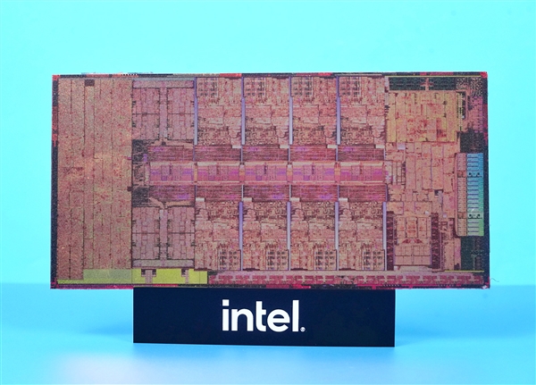 终于迎来新一代旗舰U！Intel i9-12900K处理器开箱图赏