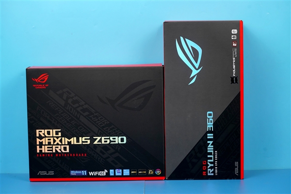 12代酷睿标杆坐骑！华硕ROG MAXIMUS Z690 HERO主板图赏