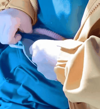 内蒙古额济纳旗新增4例本土确诊：医护人员支援穿10层衣服保暖