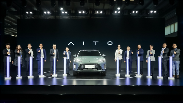 赛力斯全新高端品牌AITO发布 联手华为竖智能汽车新标杆
