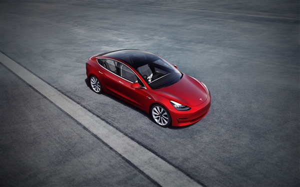 2022款Model 3、Model Y新变化：全面换用AMD锐龙芯片和12V锂电瓶