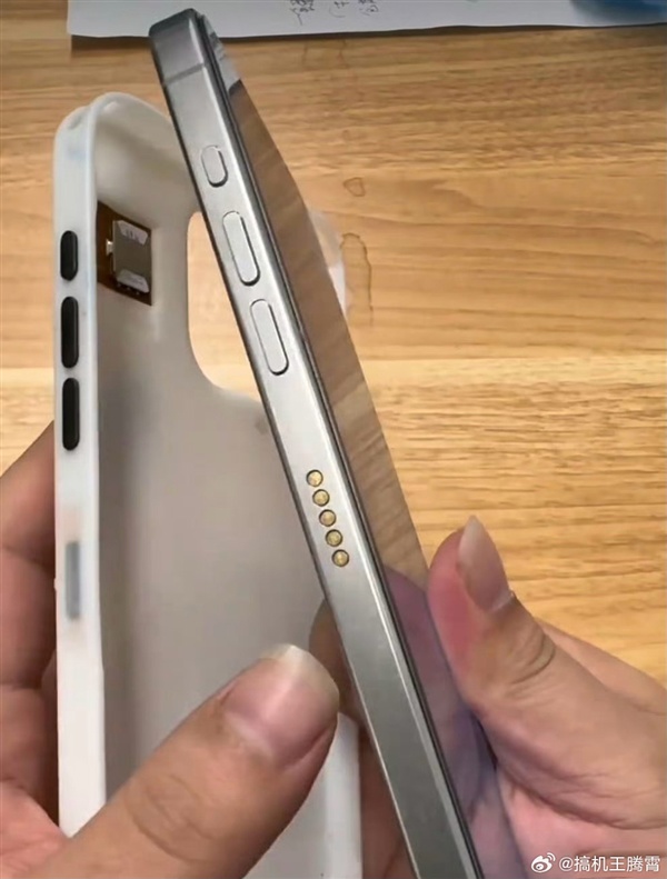 “苹果皮”重现江湖：华强北商家用外置 SIM 卡槽改装 iPhone 15 Pro-冯金伟博客园