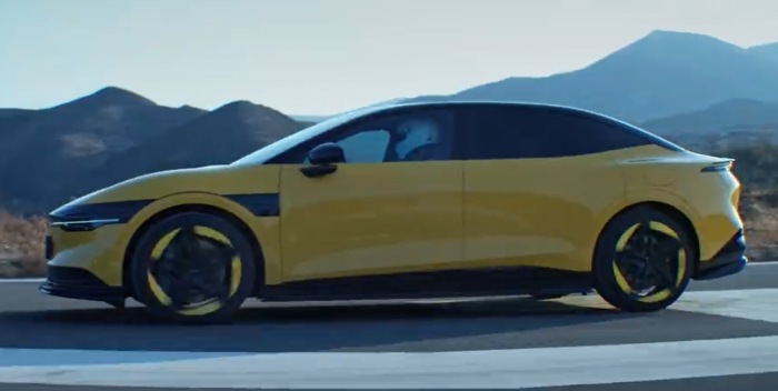 极氪 007 性能版外观公布：黄色车身 + 轮毂，零百加速不到 3 秒-冯金伟博客园