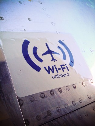 手机怎么不显示wifi在线不能开手机 飞机WiFi咋上网
